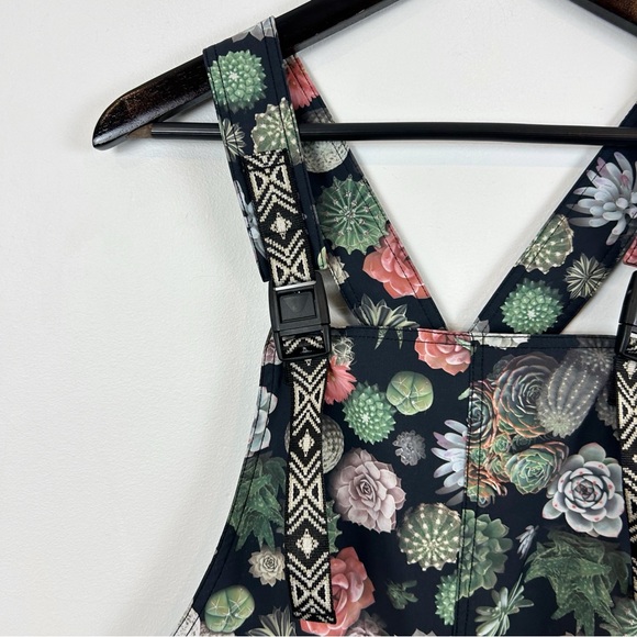 Kavu San Blas Overalls Jumpsuit Cactus Succulent Print Size Small - Picture 4 of 9